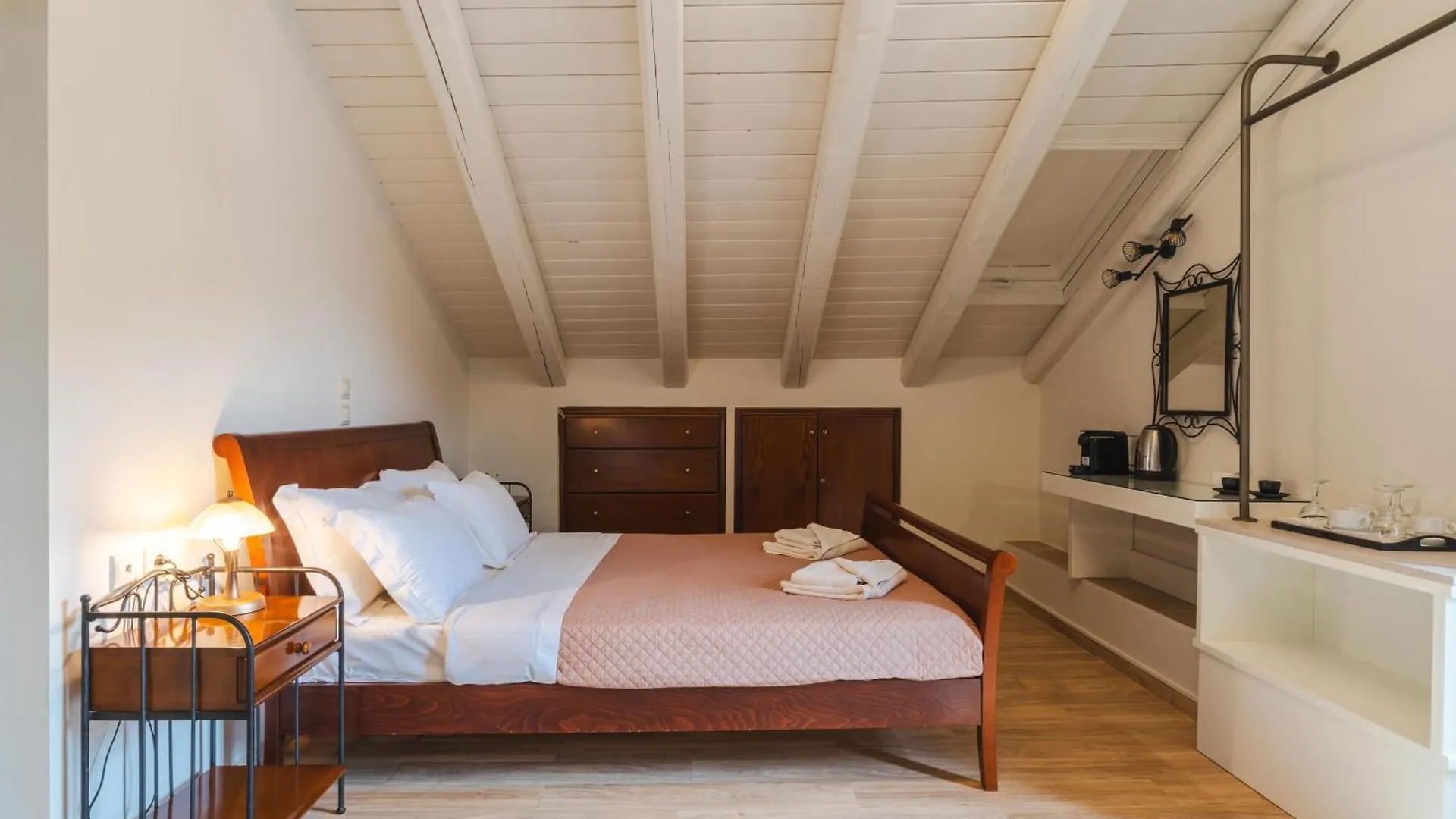 Apartment Authentic Suites In Fiscardo Fiskardo Greece