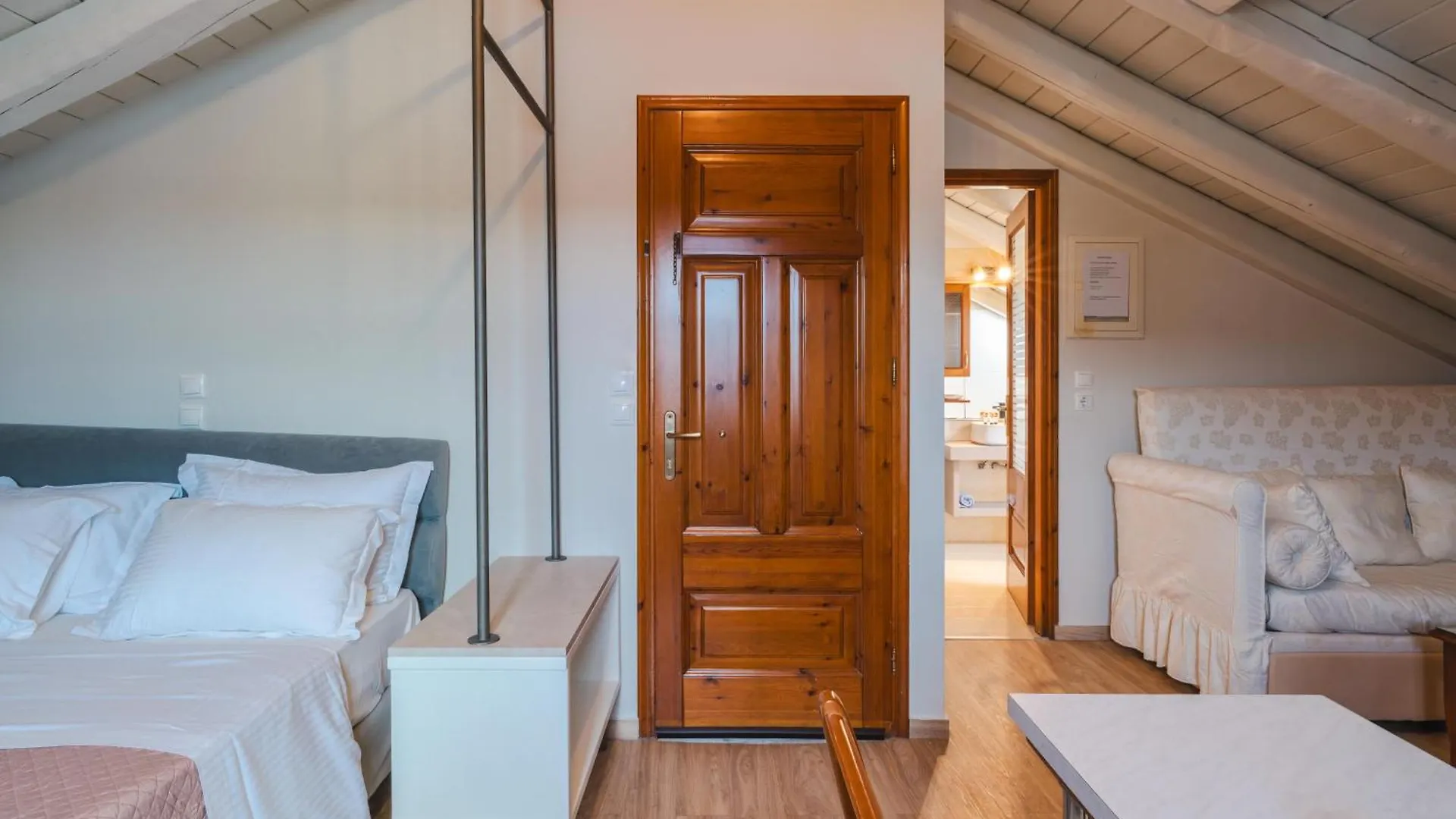 Apartment Authentic Suites In Fiscardo Fiskardo