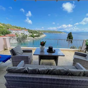 Apartment Paradise House Apart3, 5min Walking Distance To Center, Fiskardo