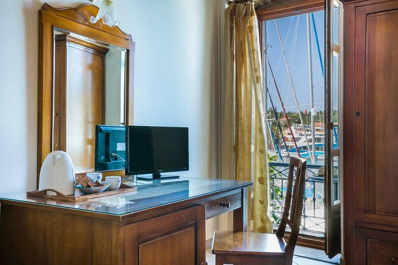 Authentic Suites In Fiscardo Fiskardo 0*,  Greece